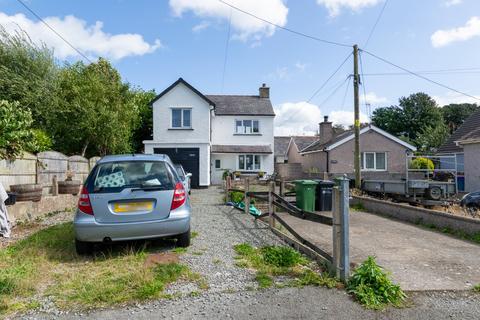 3 bedroom detached house for sale, Lon Dryll, Llanfairpwll, Isle of Anglesey, LL61