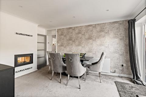 162 Dolphins Road, Folkestone, CT19 5QA