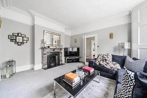 3 bedroom flat for sale, Hillside House, 13 Otley Road, Harrogate, UK, HG2