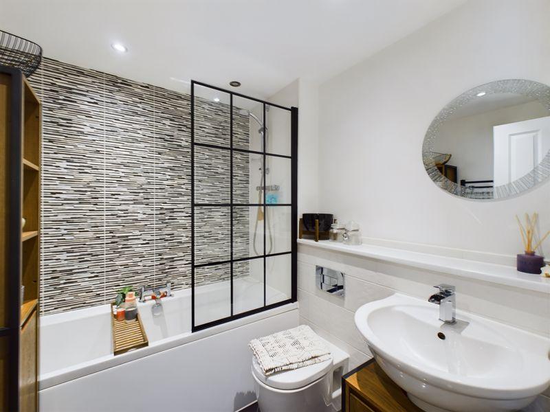 En-suite shower room