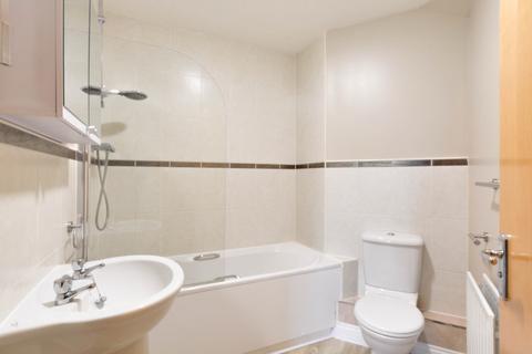 32 Conigre Square, Trowbridge, BA14 8LJ