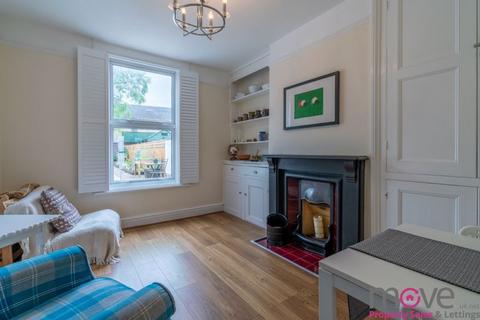 3 bedroom semi-detached house to rent, Hales Road, Cheltenham GL52