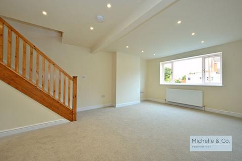 3 bedroom semi-detached house for sale, 65 Barley Mow Lane, Catshill