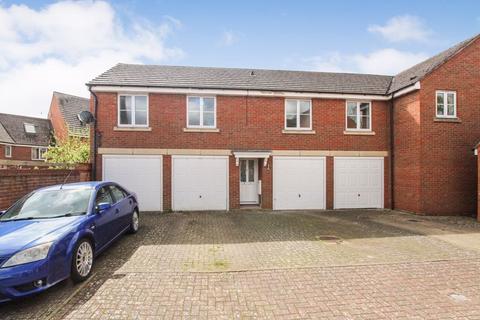 2 bedroom coach house for sale, Fox Hedge Way, Bedford MK44