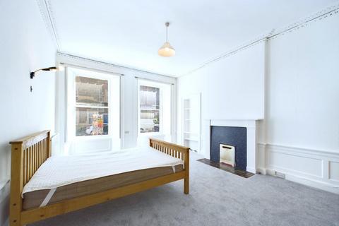 3 bedroom flat for sale, Montague Street, Newington, Edinburgh, EH8