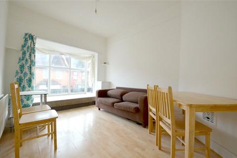 2 bedroom apartment to rent, Woodside Green, London, SE25