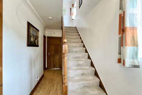 31 Lathkill Road, Sheffield, S13 8DJ