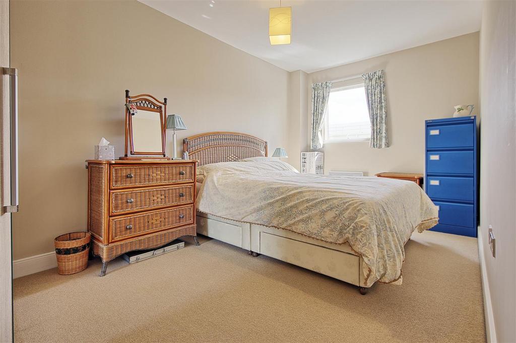 Bedroom 2.jpg
