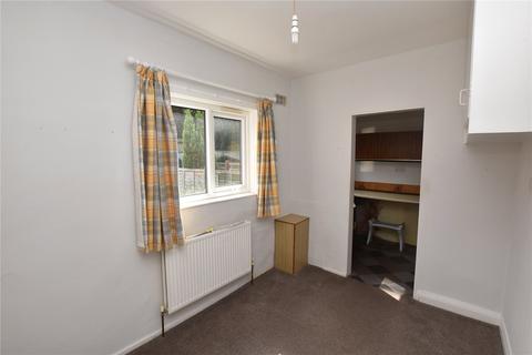 2 bedroom end of terrace house for sale, Grange Avenue, Yeadon, Leeds, West Yorkshire