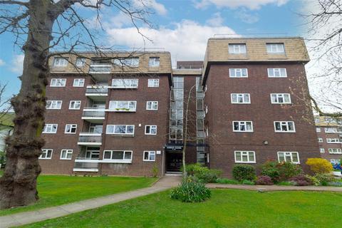 3 bedroom apartment for sale, Lodge Close, Edgware, HA8