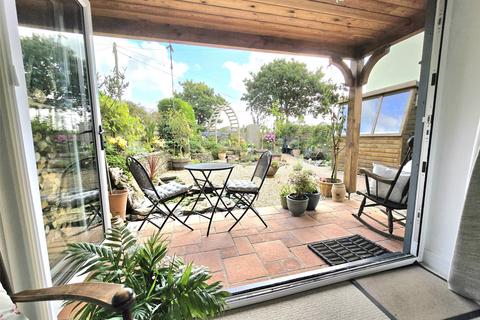 1 bedroom bungalow for sale, St. Davids Close, Woodford, Bude, Cornwall, EX23