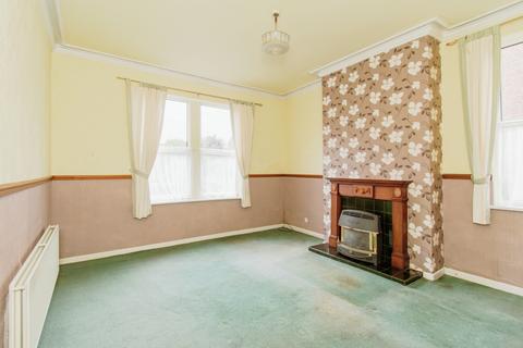 5 bedroom semi-detached house for sale, Barnes Road, West Yorkshire WF10