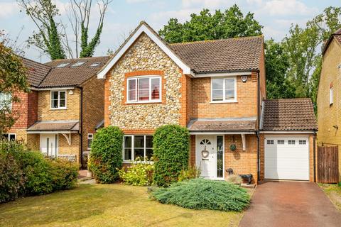 4 bedroom detached house for sale, Forge End, Hertfordshire AL2