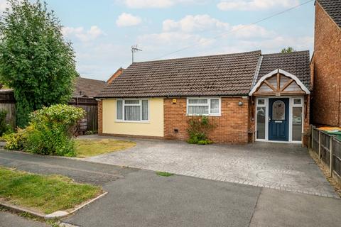 2 bedroom bungalow for sale, Adstone Road, Luton LU1