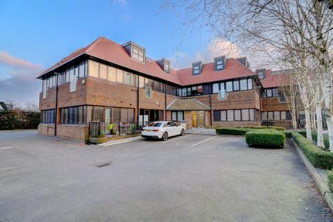 2 bedroom apartment for sale, Swilley Gardens, Stokenchurch HP14