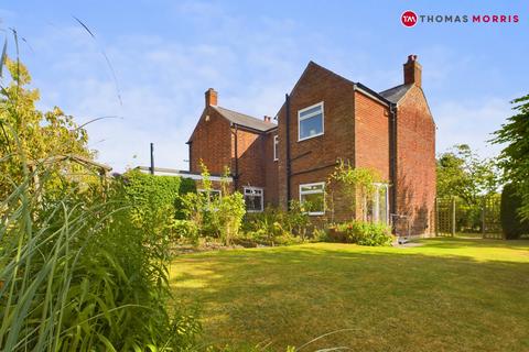 3 bedroom detached house for sale, Swineshead Road, Bedford MK44