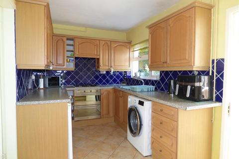 3 bedroom semi-detached house for sale, 47 Madresfield Road, Malvern, Worcestershire, WR14