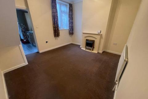 2 bedroom terraced house to rent, Sutton Court Road, London E13