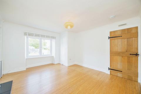 7 Powdermill Brae, EH23 4HX
