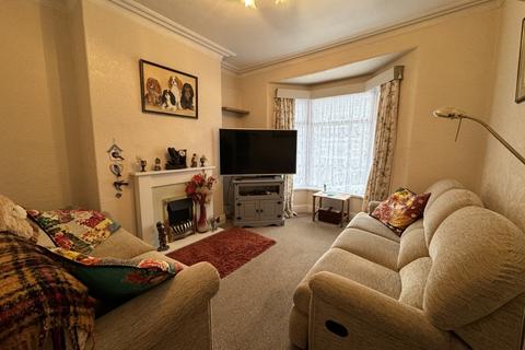 3 bedroom terraced house for sale, Spring Bank, North Yorkshire YO12