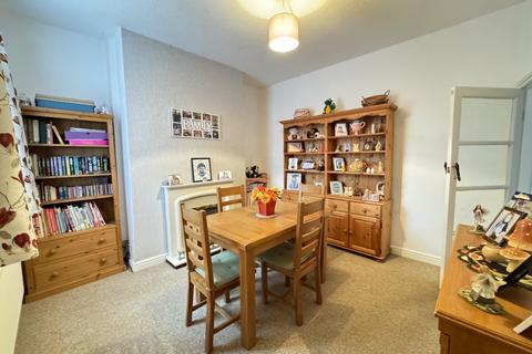 3 bedroom terraced house for sale, Spring Bank, North Yorkshire YO12