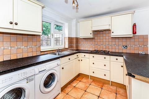 4 bedroom semi-detached house to rent, Nobles Way, Surrey TW20