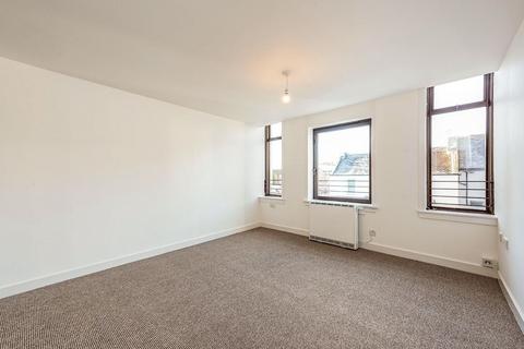 2 bedroom flat to rent, Grahams Road, Falkirk FK2