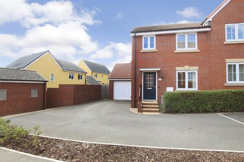 Voake Close, Radstock BA3