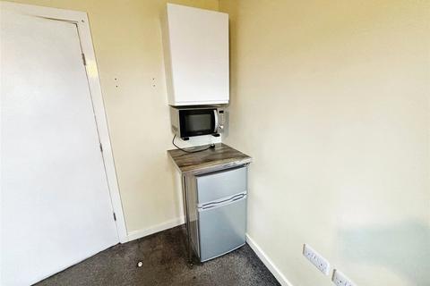 1 bedroom in a house share to rent, Colliery Road, Swadlincote DE11