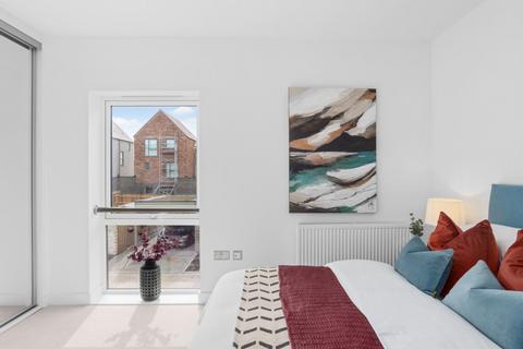 1 bedroom flat for sale, Plot B07 - 75% share, at L&Q at Marleigh Newmarket Road, Cambridge CB5