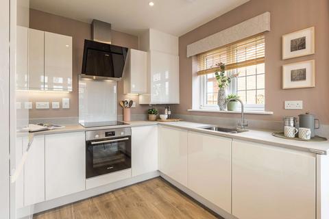 3 bedroom detached house for sale, Plot 77 at Bloor Homes at Long Melford, Station Road CO10