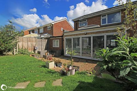 4 bedroom semi-detached house for sale, Kentmere Avenue, Ramsgate