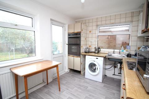 1 bedroom bungalow to rent, Thirlmere Avenue, Ramsgate