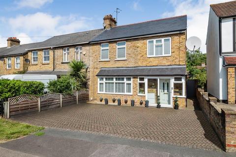 310 Gander Green Lane, Sutton, SM3 9QZ