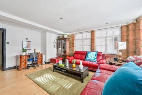 1 bedroom flat to rent, Fairclough Street, Aldgate, London, E1