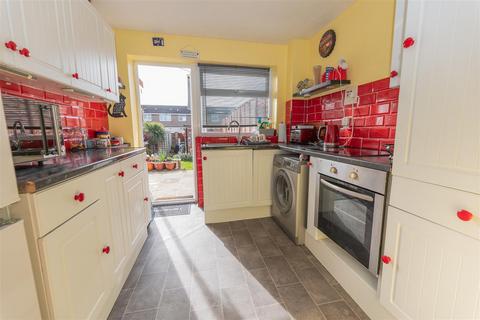 3 bedroom terraced house for sale, Land Close, Clacton-On-Sea, CO16 8