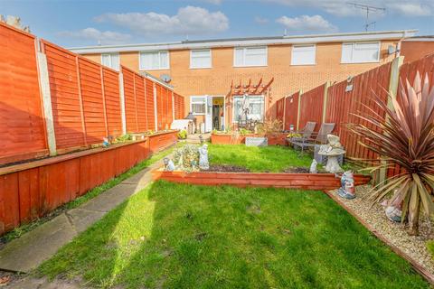 3 bedroom terraced house for sale, Land Close, Clacton-On-Sea, CO16 8