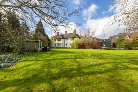 6 bedroom detached house for sale, Lodge Road, Writtle, CM1 3