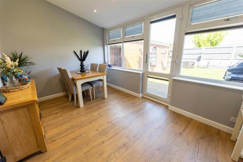 26 Broadstrood, St Osyth, Clacton-on-sea, CO16 8RE