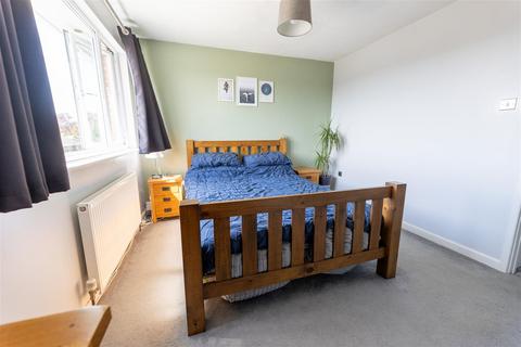 26 Broadstrood, St Osyth, Clacton-on-sea, CO16 8RE