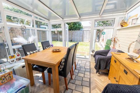 2 bedroom semi-detached bungalow for sale, Stonham Avenue, Clacton-On-Sea, CO16 7