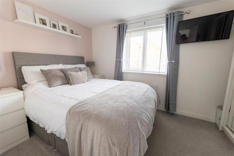 12 Christopher Garnett Chase, Stanway, Colchester, CO3 8BP