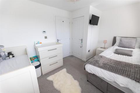 12 Christopher Garnett Chase, Stanway, Colchester, CO3 8BP
