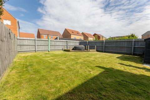 12 Christopher Garnett Chase, Stanway, Colchester, CO3 8BP