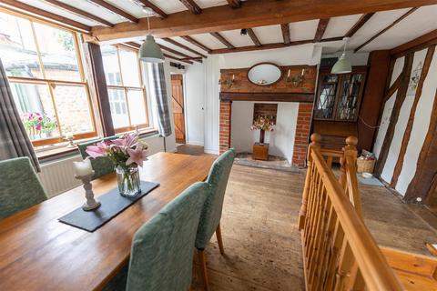 5 bedroom character property for sale, Kings Quay Street, Harwich, CO12 3