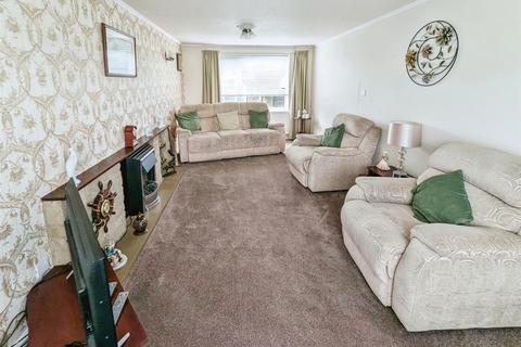 3 bedroom end of terrace house for sale, Medina Road, Corby NN17