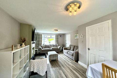 8 Gwent Way, Tredegar, NP22 3HS