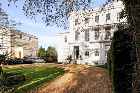 3 bedroom flat for sale, Apartment 2, 107 The Park, Cheltenham, Gloucestershire, GL50