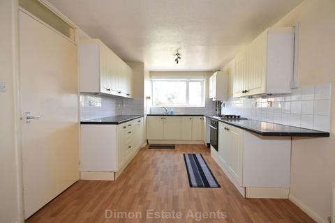 3 bedroom end of terrace house for sale, Naish Drive, Elson