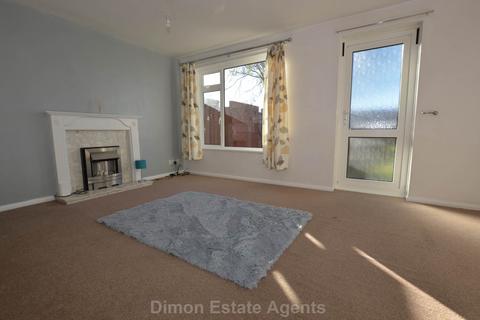 3 bedroom end of terrace house for sale, Naish Drive, Elson